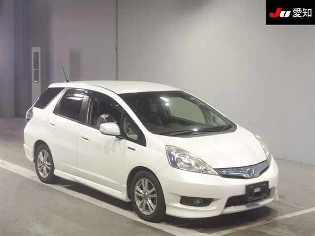 30356 Honda Fit shuttle GP2 2012 г. (JU Aichi)